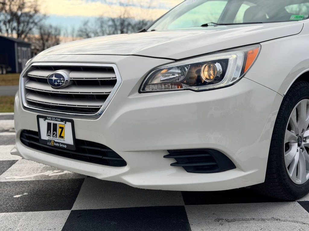 2016 Subaru Legacy Image 10