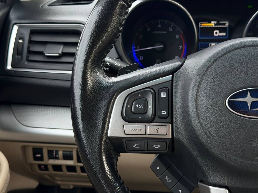 2016 Subaru Legacy Image 21