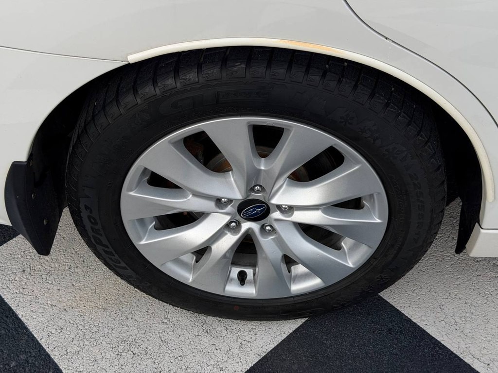 2016 Subaru Legacy Image 40