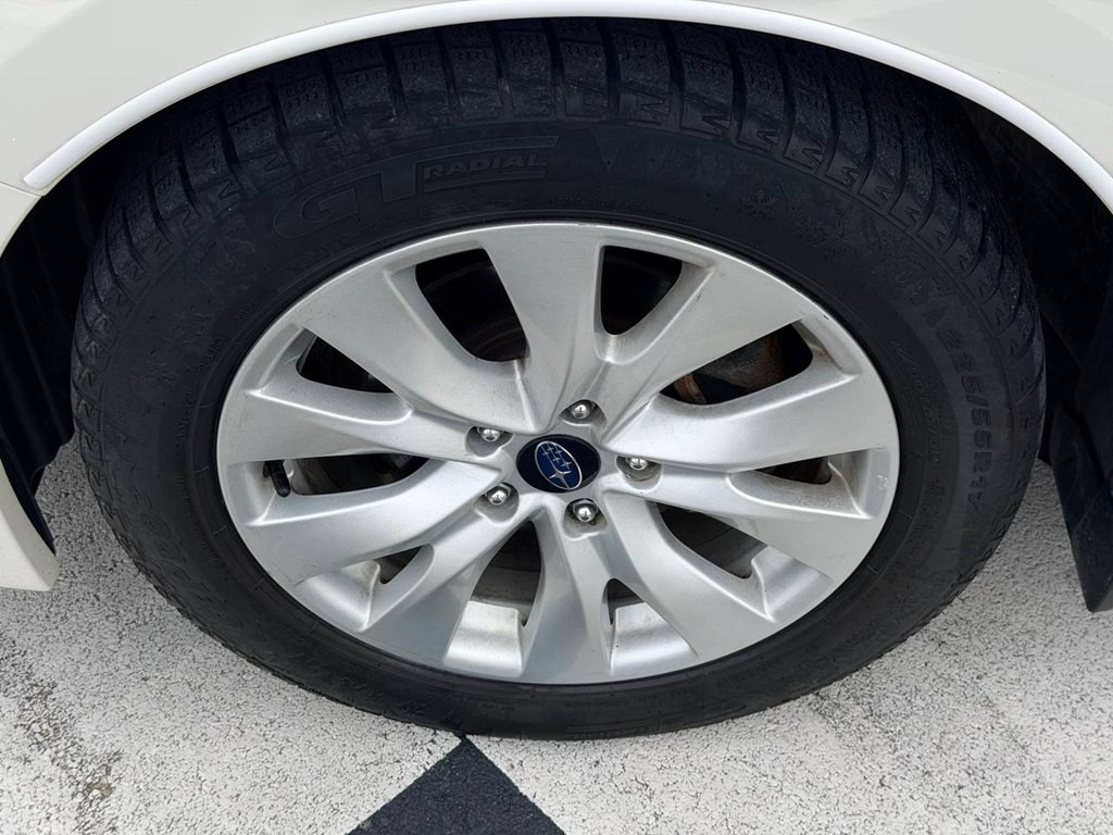2016 Subaru Legacy Image 43