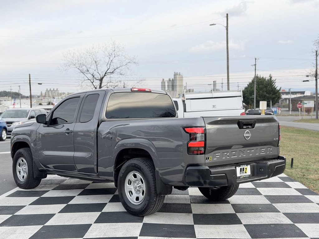 2022 Nissan Frontier Image 7