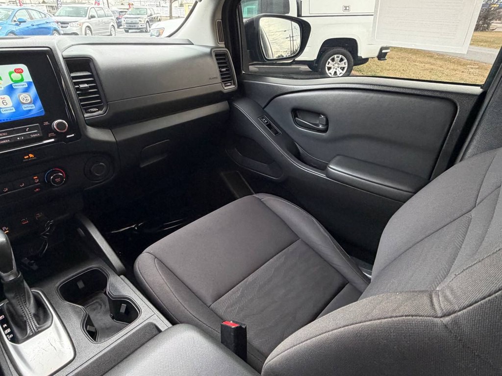 2022 Nissan Frontier Image 30