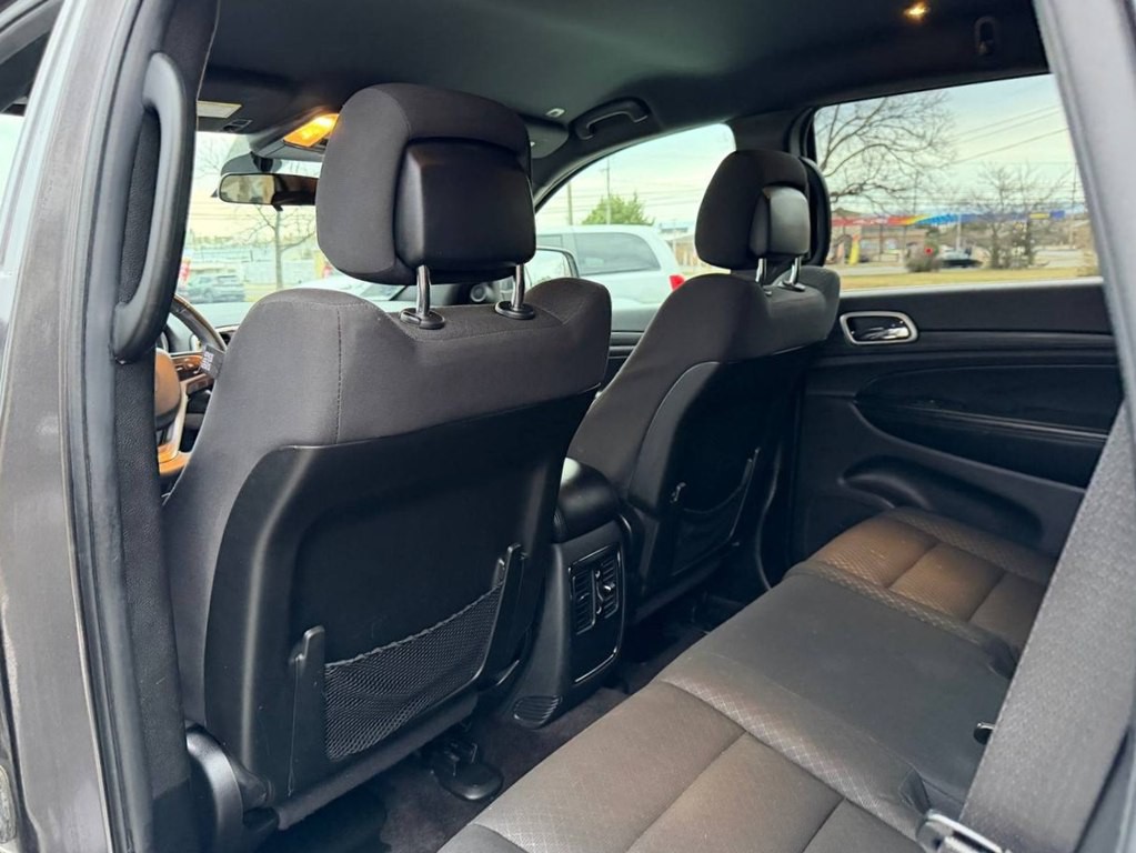 2019 Jeep Grand Cherokee Image 38