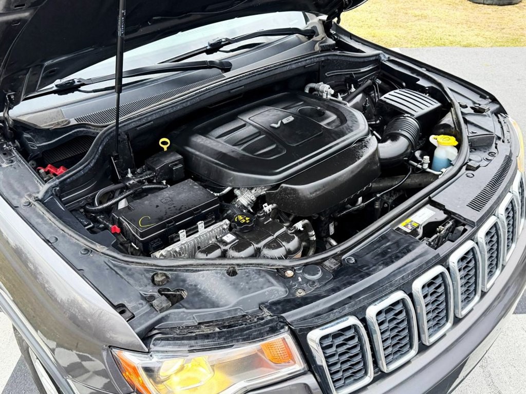 2019 Jeep Grand Cherokee Image 44