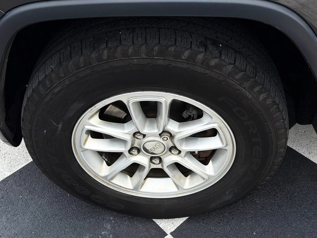 2019 Jeep Grand Cherokee Image 48