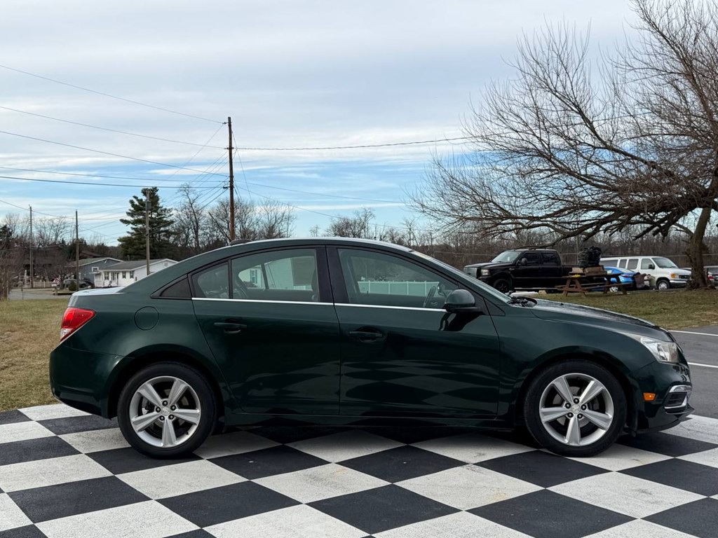 2015 Chevrolet Cruze Image 8