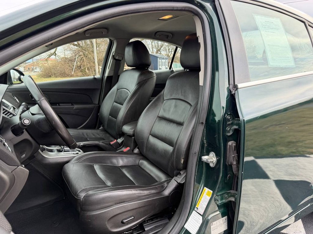 2015 Chevrolet Cruze Image 17