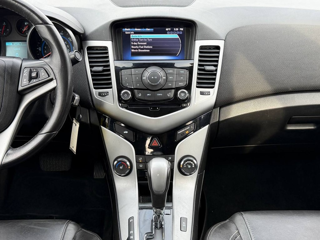 2015 Chevrolet Cruze Image 25