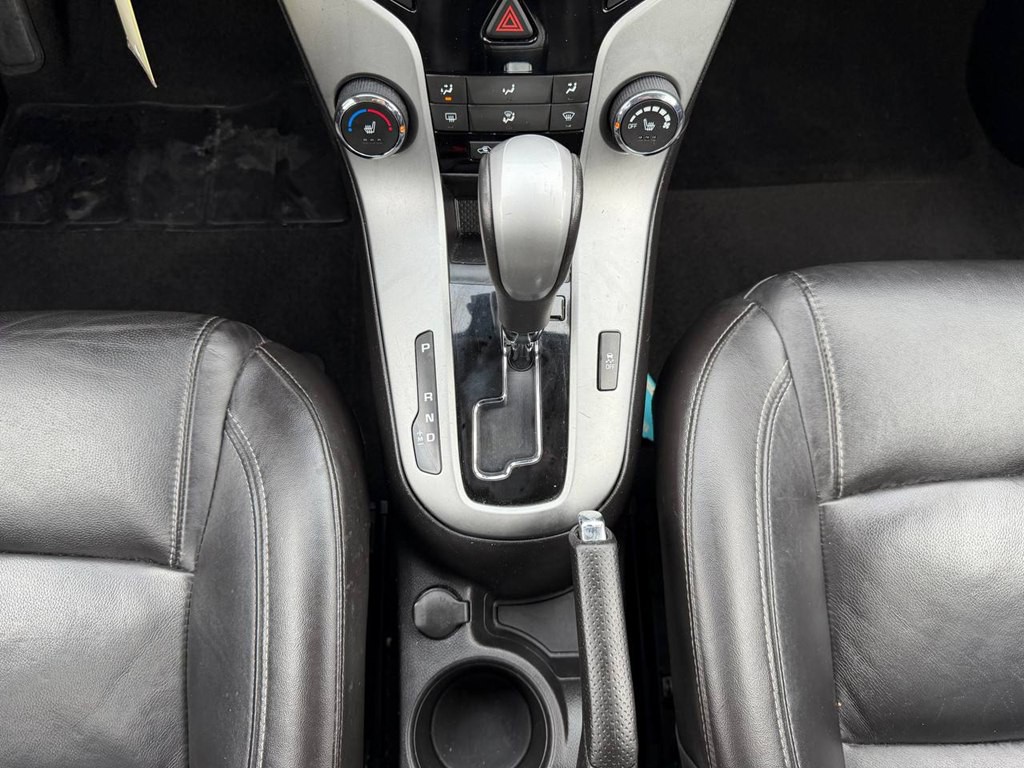 2015 Chevrolet Cruze Image 27