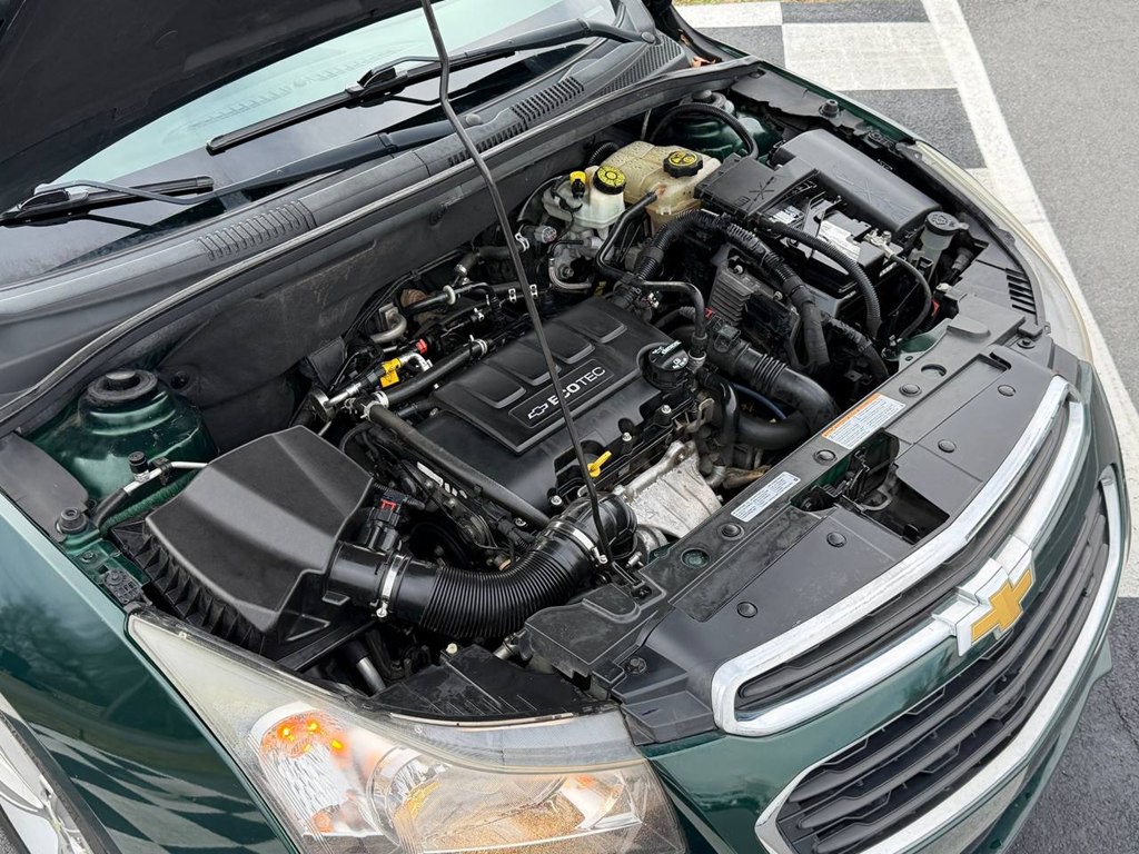 2015 Chevrolet Cruze Image 38