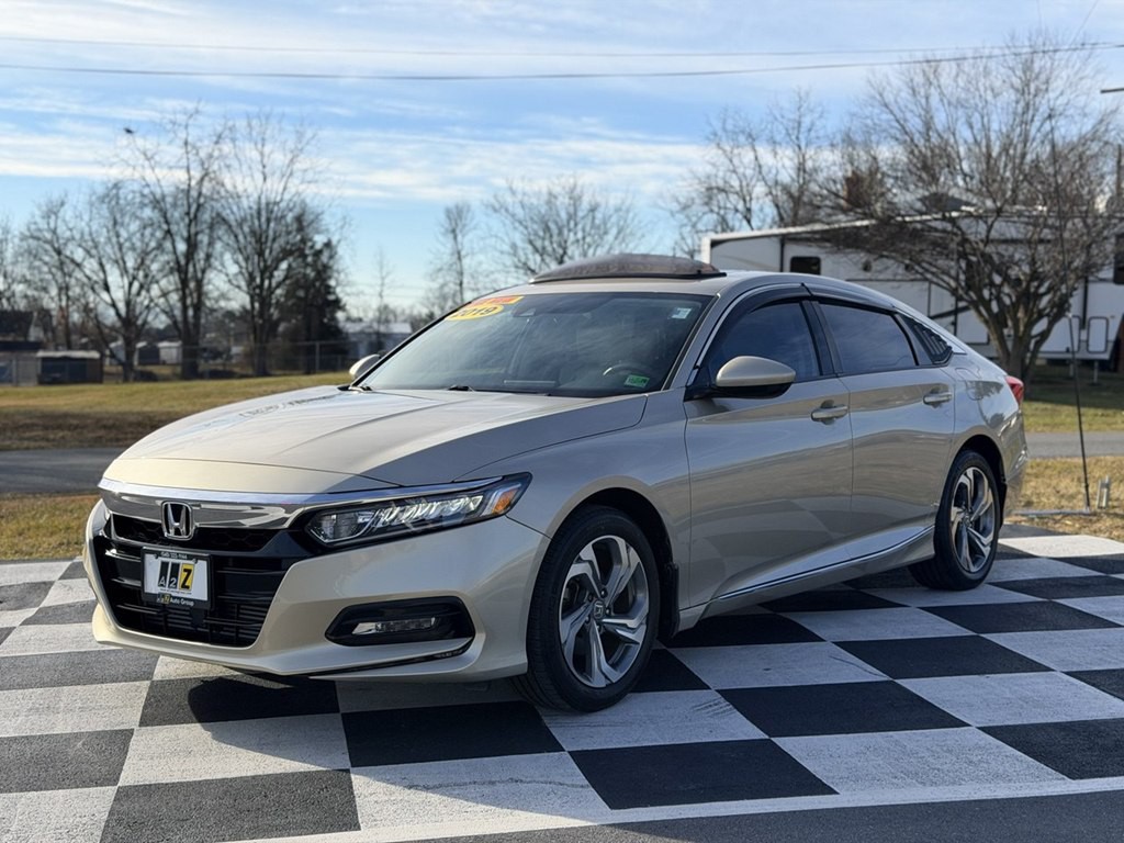 2019 Honda Accord Image 2