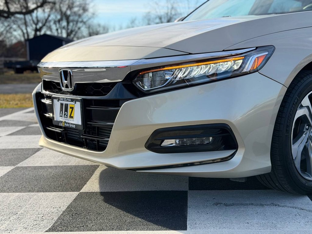 2019 Honda Accord Image 10