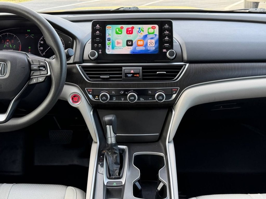 2019 Honda Accord Image 25