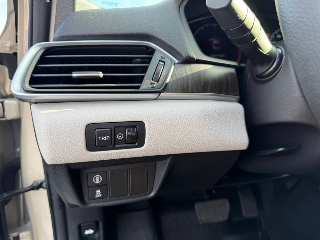 2019 Honda Accord Image 35