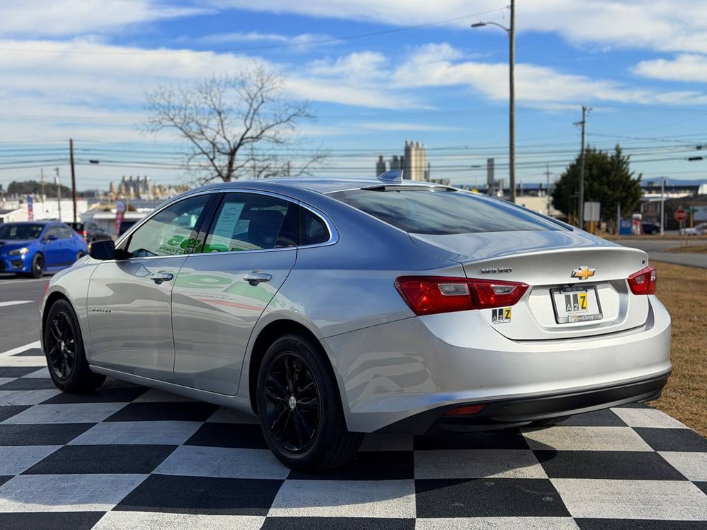 2018 Chevrolet Malibu Image 7