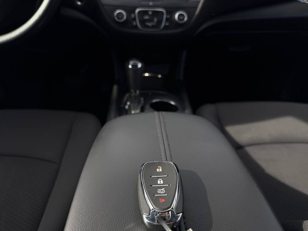 2018 Chevrolet Malibu Image 40