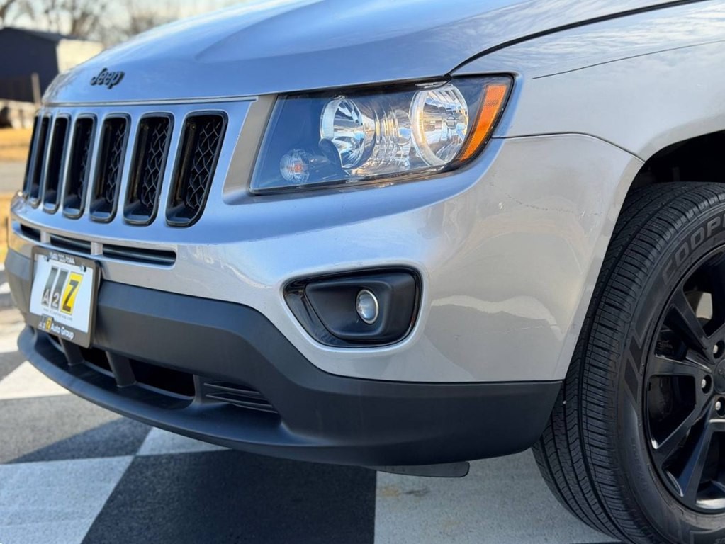 2015 Jeep Compass Image 10