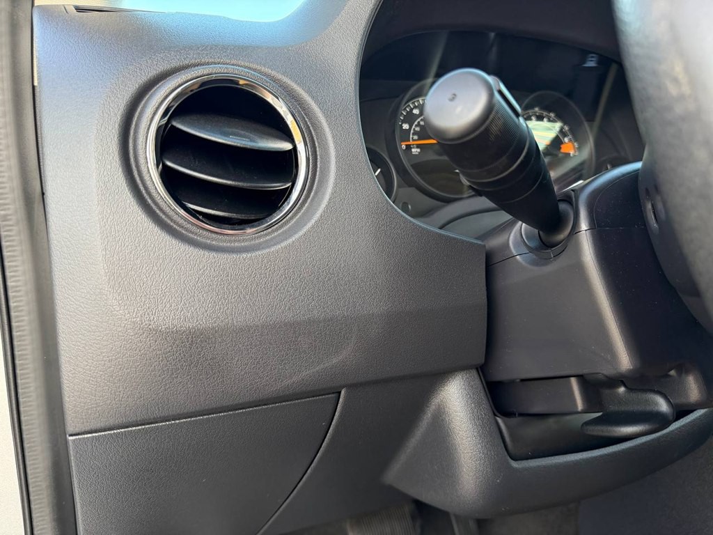 2015 Jeep Compass Image 33