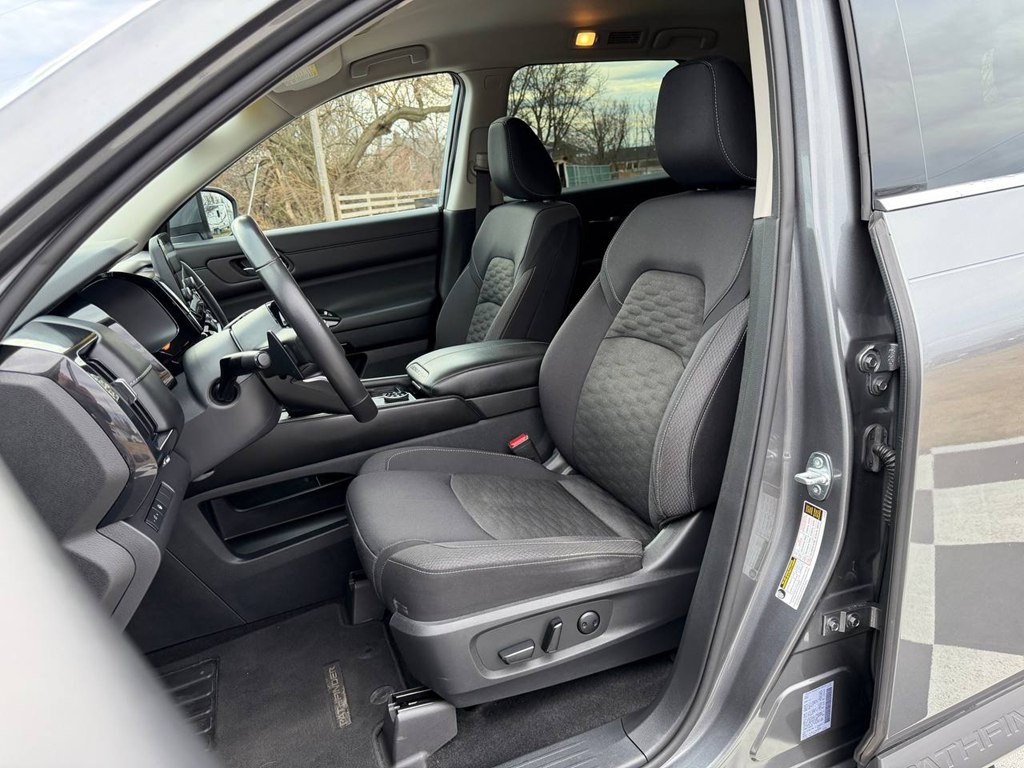 2022 Nissan Pathfinder Image 19