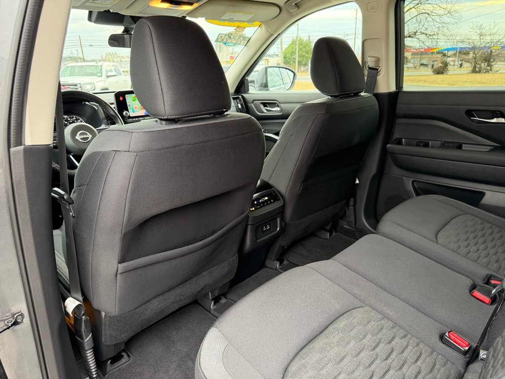 2022 Nissan Pathfinder Image 39
