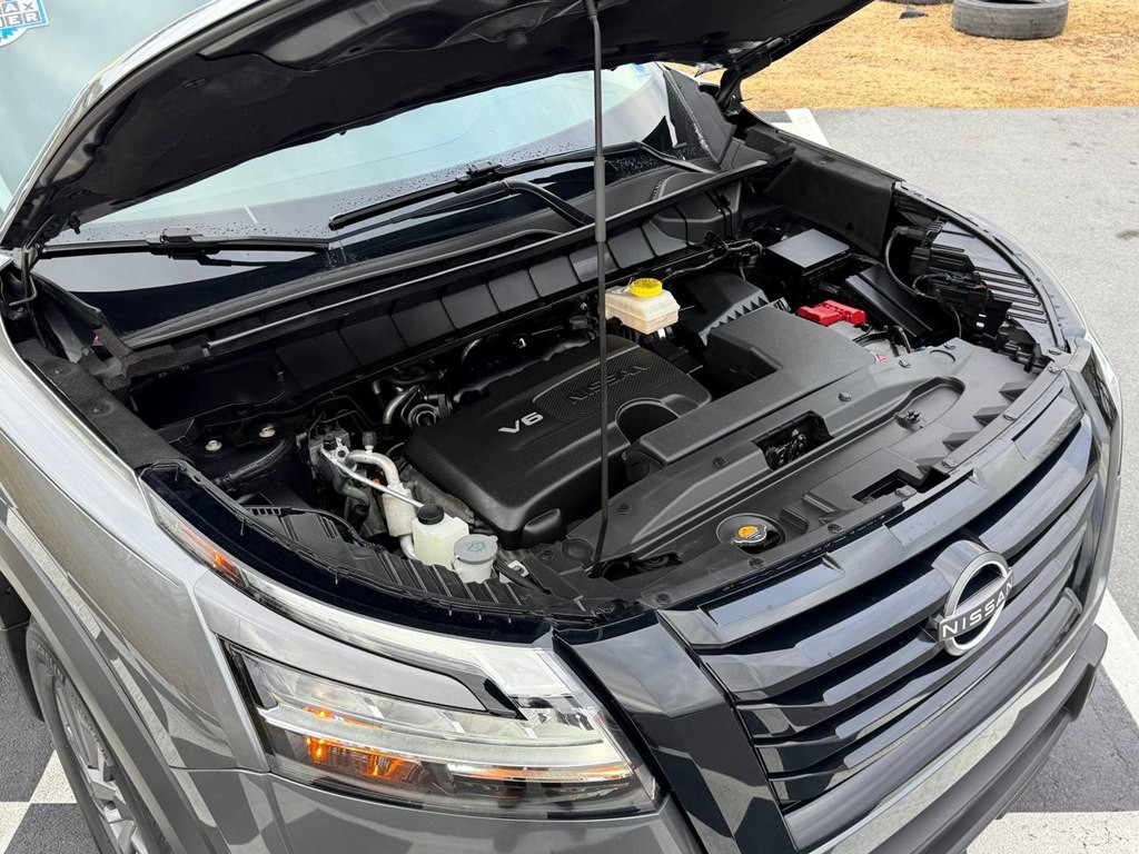2022 Nissan Pathfinder Image 50