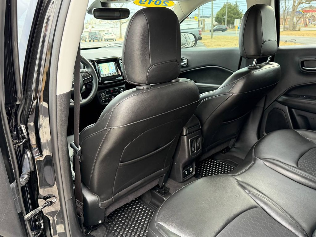 2019 Jeep Compass Image 40