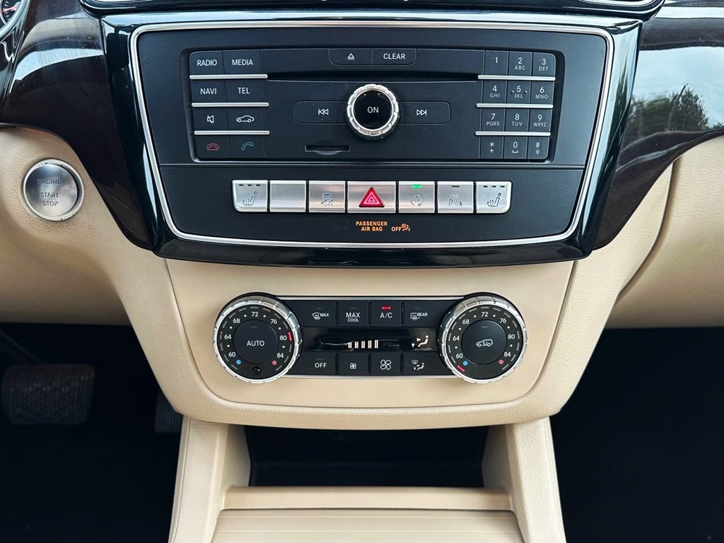 2017 Mercedes-Benz GLS-Class Image 25