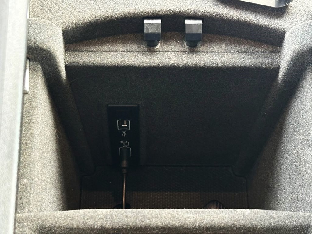 2017 Mercedes-Benz GLS-Class Image 28