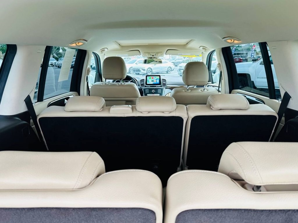 2017 Mercedes-Benz GLS-Class Image 40