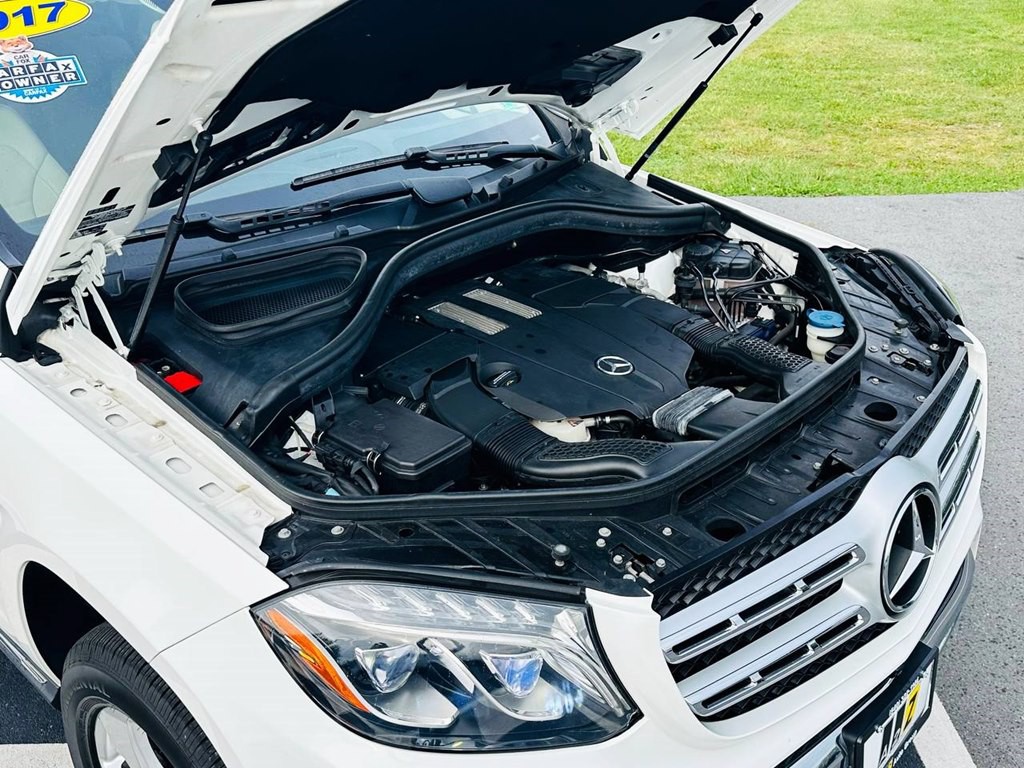 2017 Mercedes-Benz GLS-Class Image 41