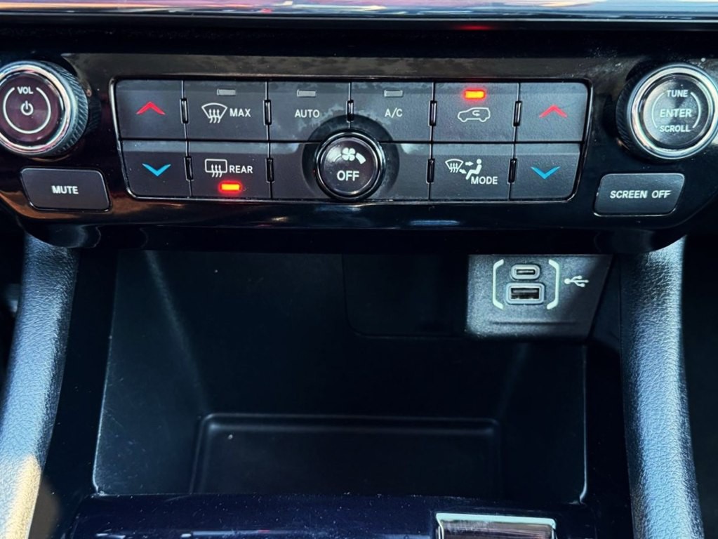 2022 Jeep Compass Image 30