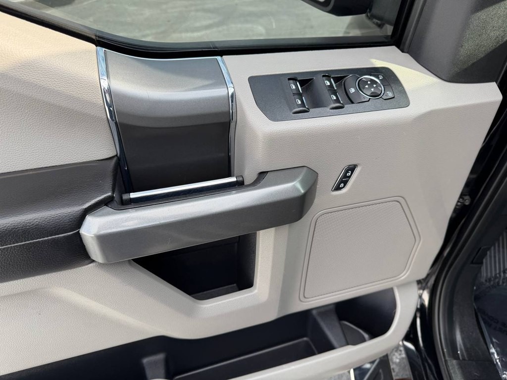 2017 Ford F-150 Image 16