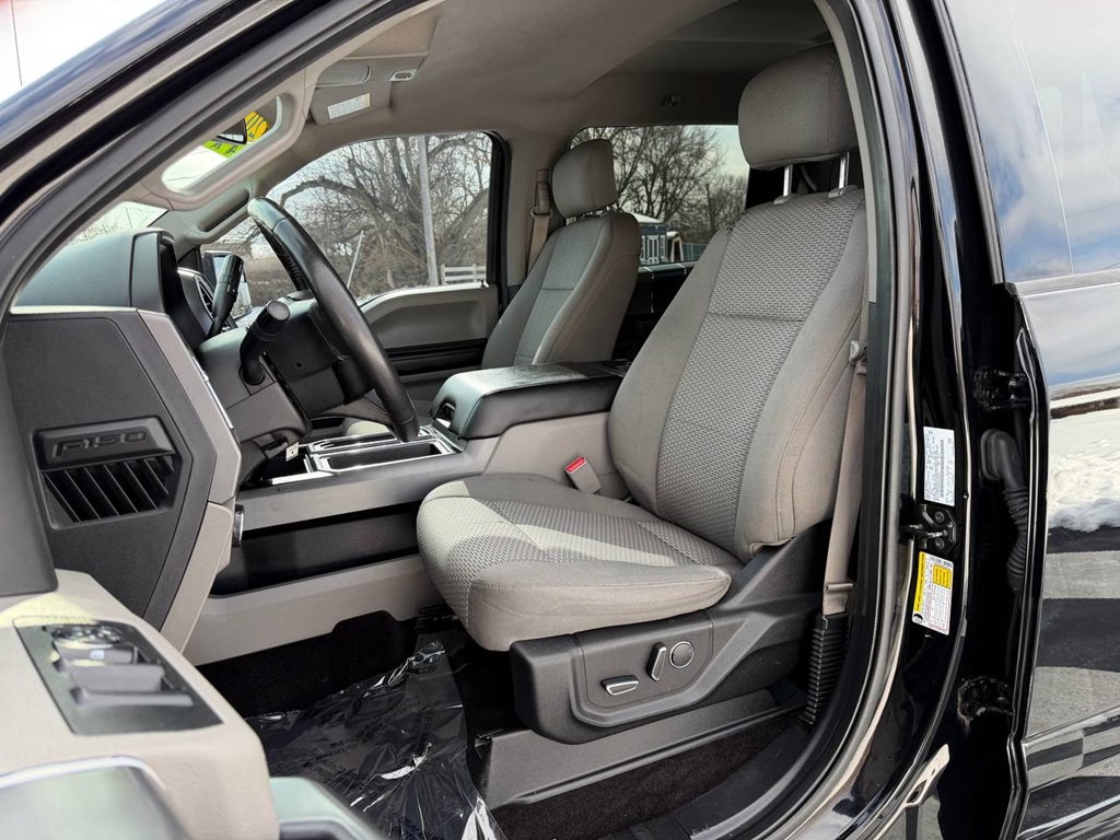 2017 Ford F-150 Image 17