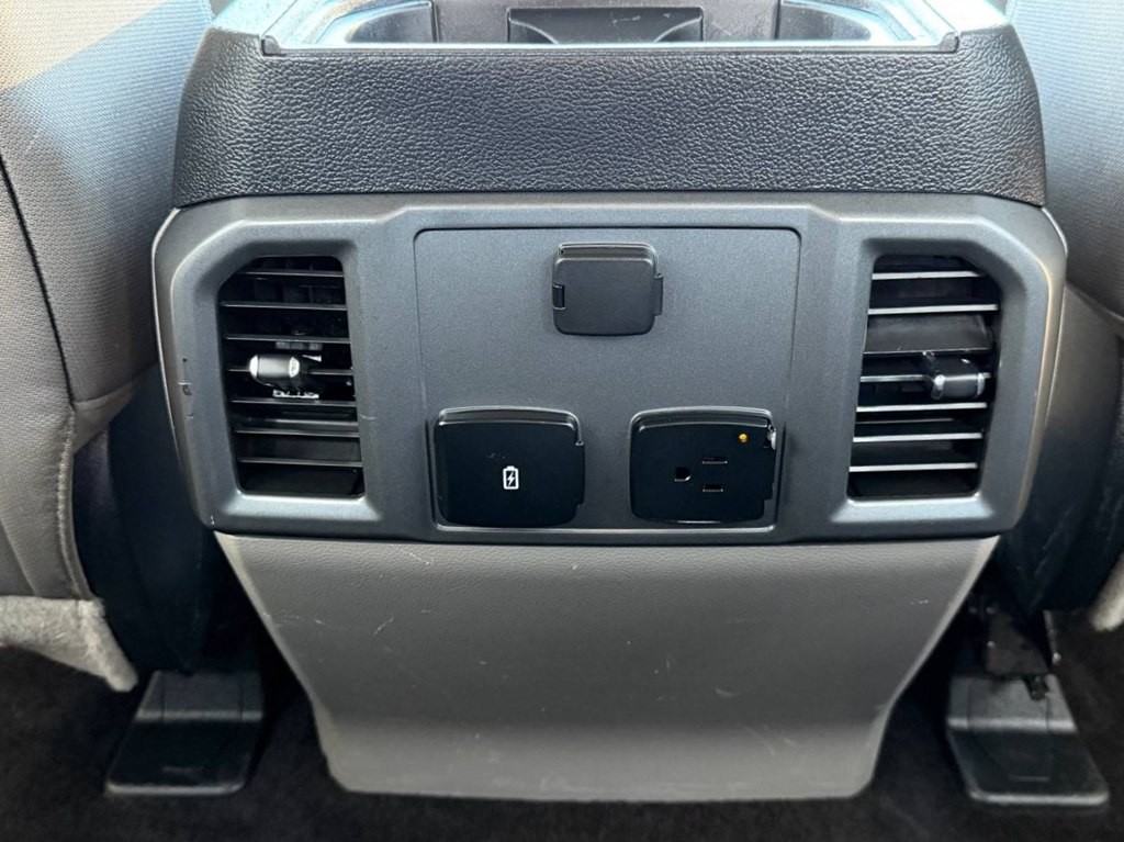 2017 Ford F-150 Image 39