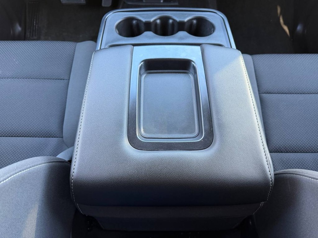 2018 Chevrolet Silverado 1500 Image 32