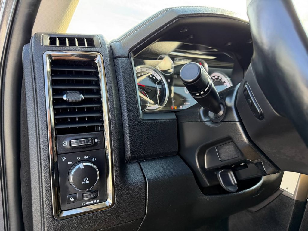 2017 RAM 1500 Image 37