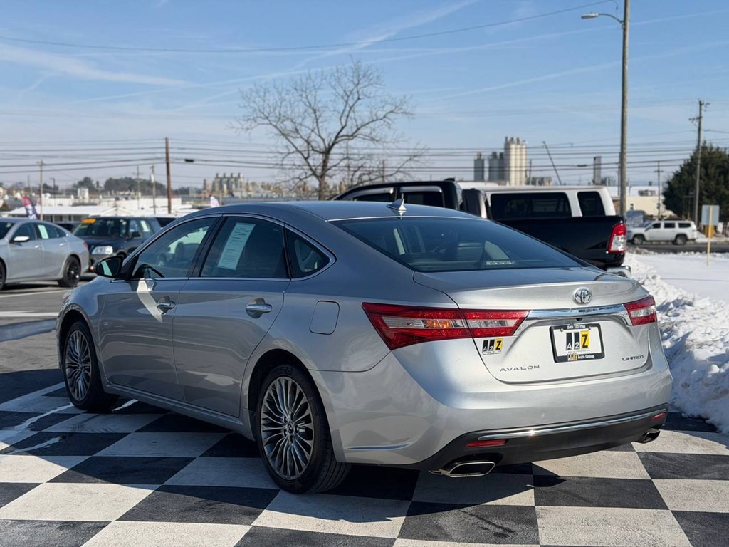 2016 Toyota Avalon Image 7