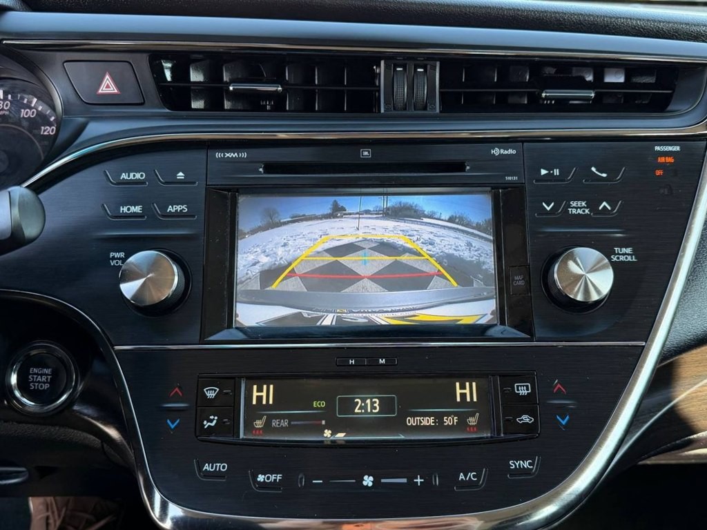 2016 Toyota Avalon Image 28