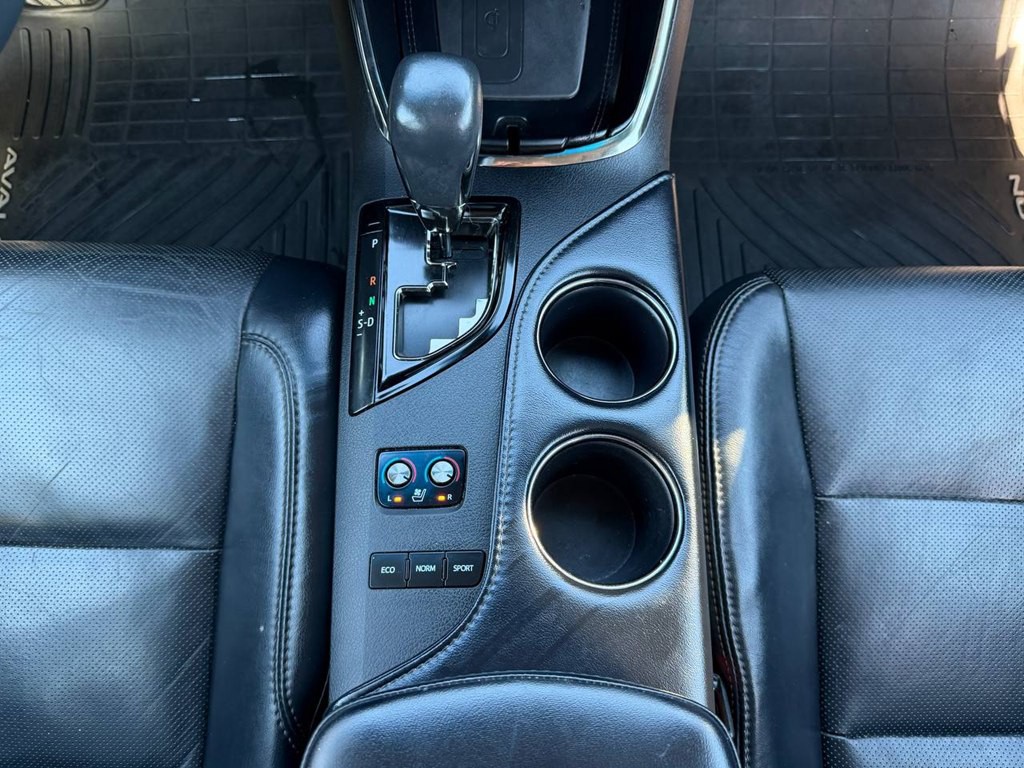 2016 Toyota Avalon Image 32