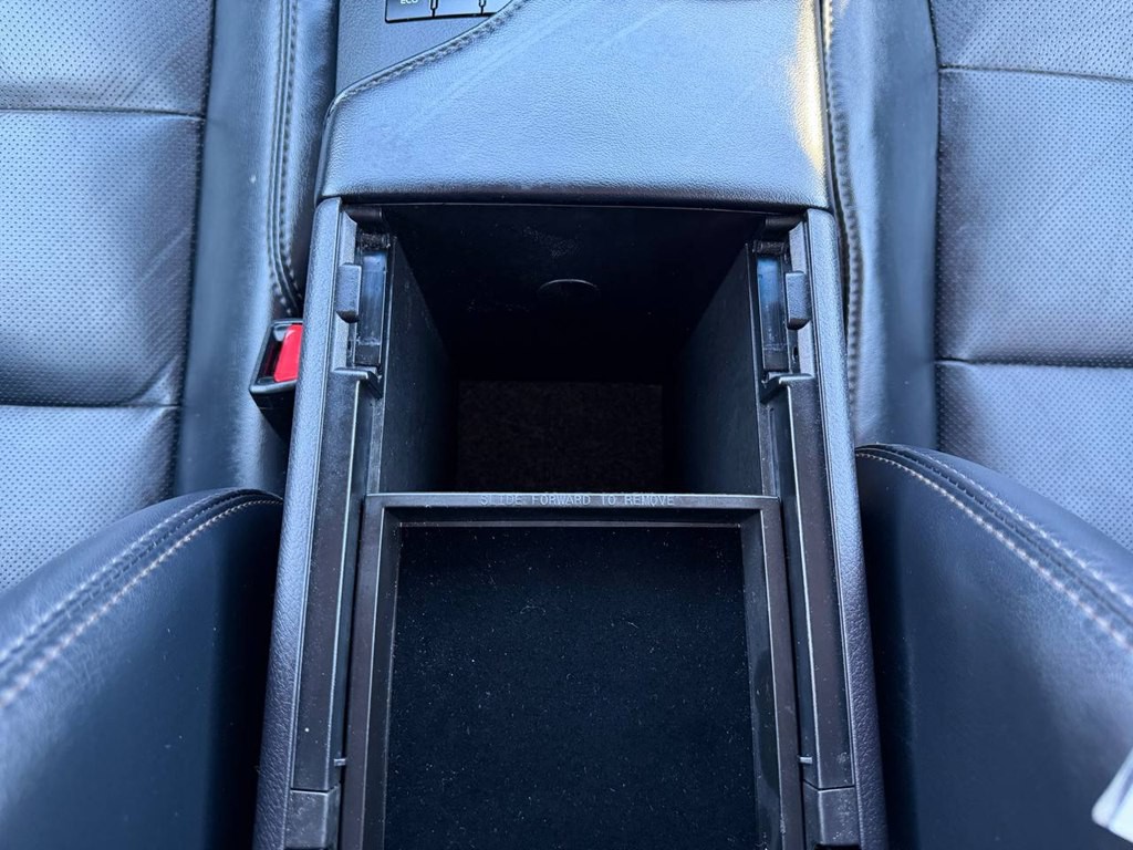 2016 Toyota Avalon Image 35