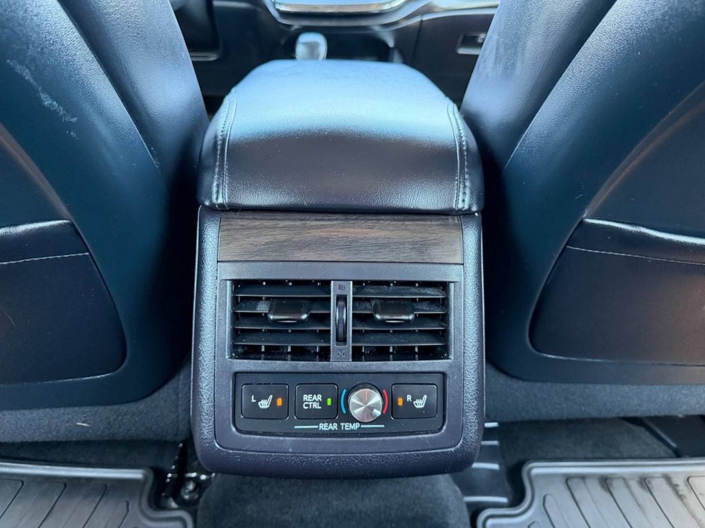 2016 Toyota Avalon Image 41