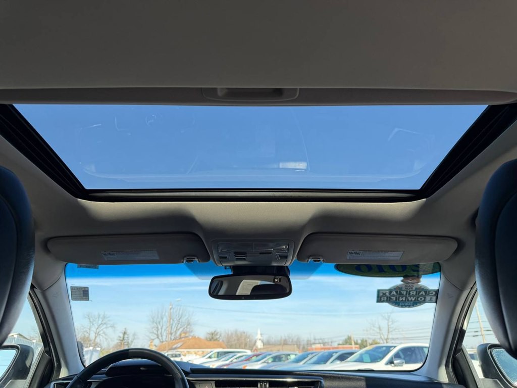 2016 Toyota Avalon Image 42