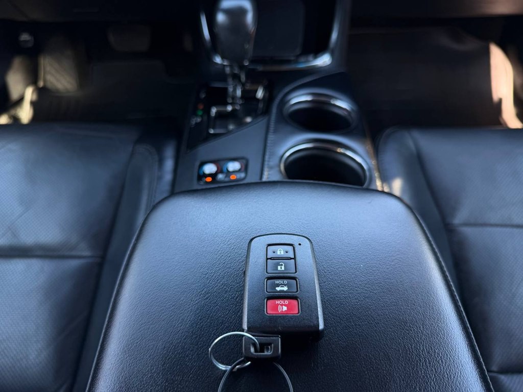 2016 Toyota Avalon Image 44