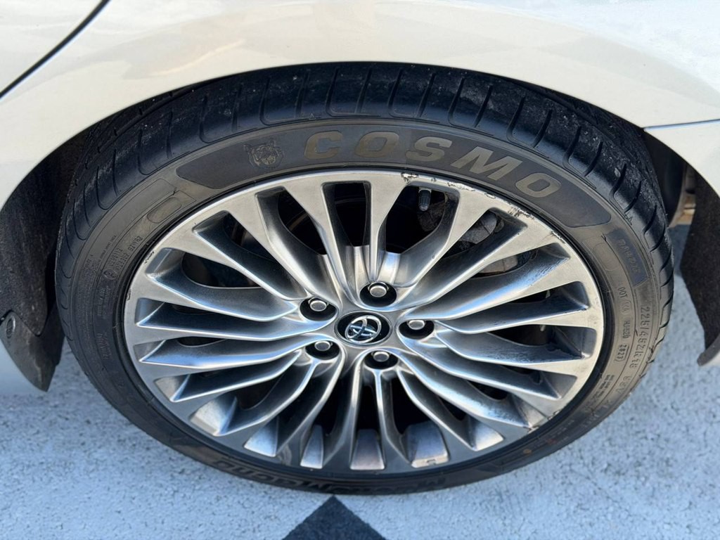 2016 Toyota Avalon Image 48