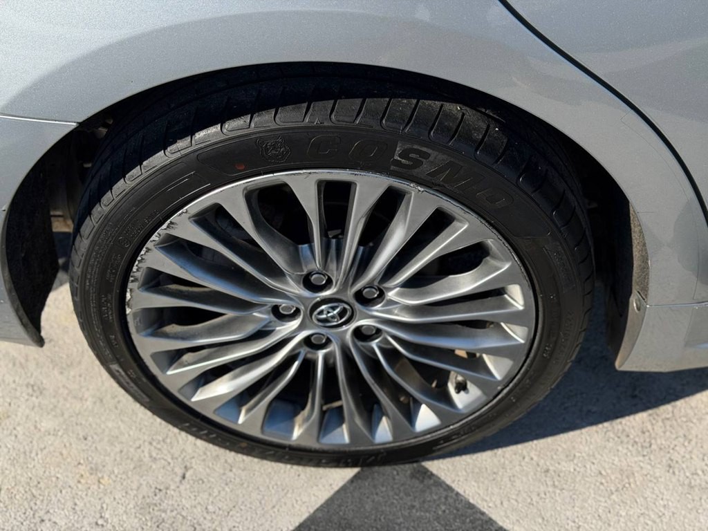 2016 Toyota Avalon Image 49