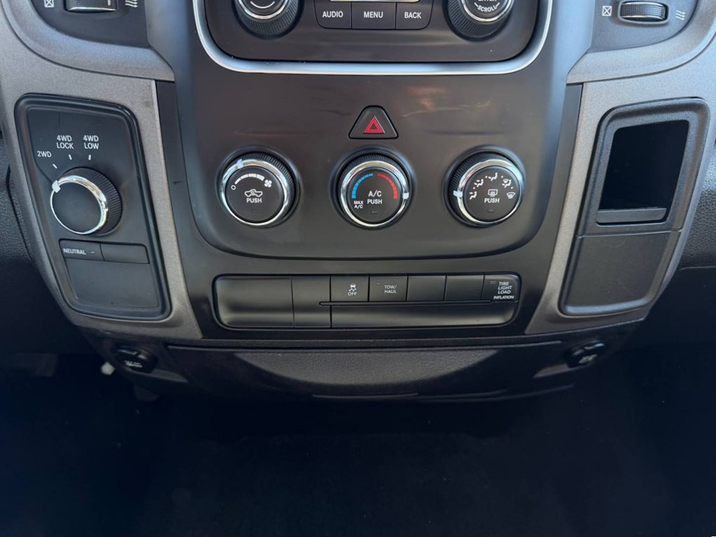 2013 RAM 2500 Image 24