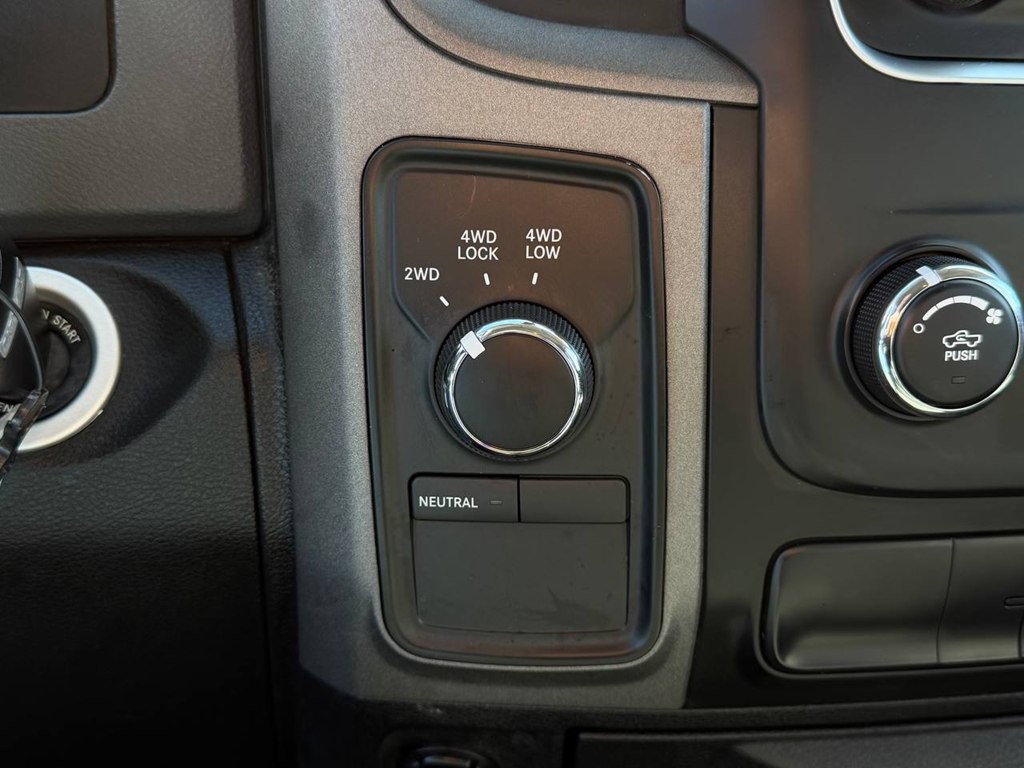 2013 RAM 2500 Image 25