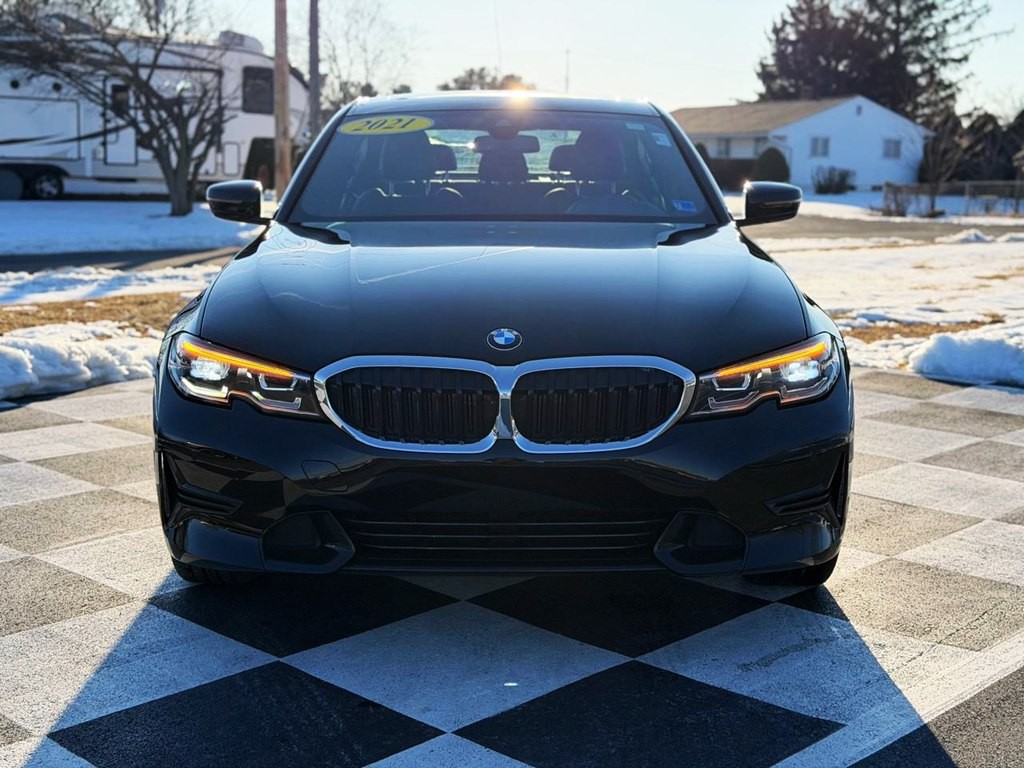 2021 BMW 3 Series Image 3