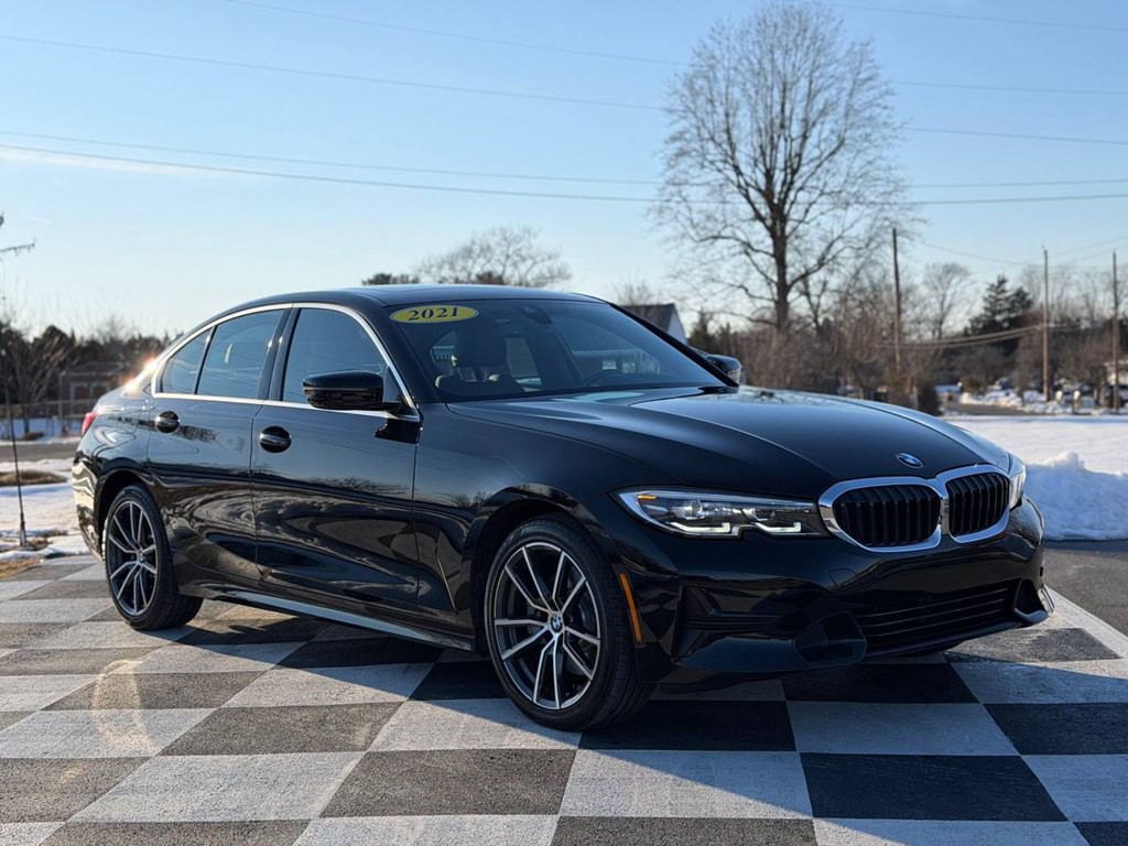 2021 BMW 3 Series Image 4