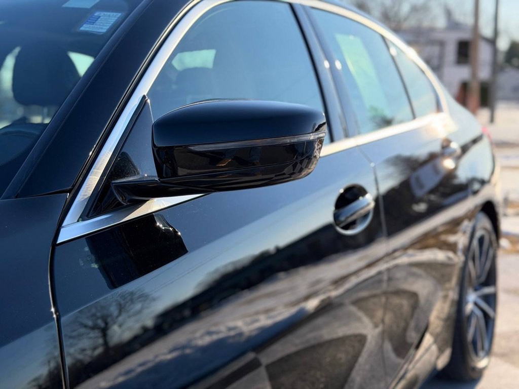 2021 BMW 3 Series Image 12